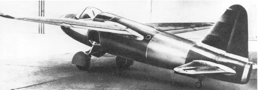 Heinkel He-178, el primer reactor, que vol el 27 de agosto de 1939. Alcanzaba una velocidad mxima de aproximadamente 650 km/h.